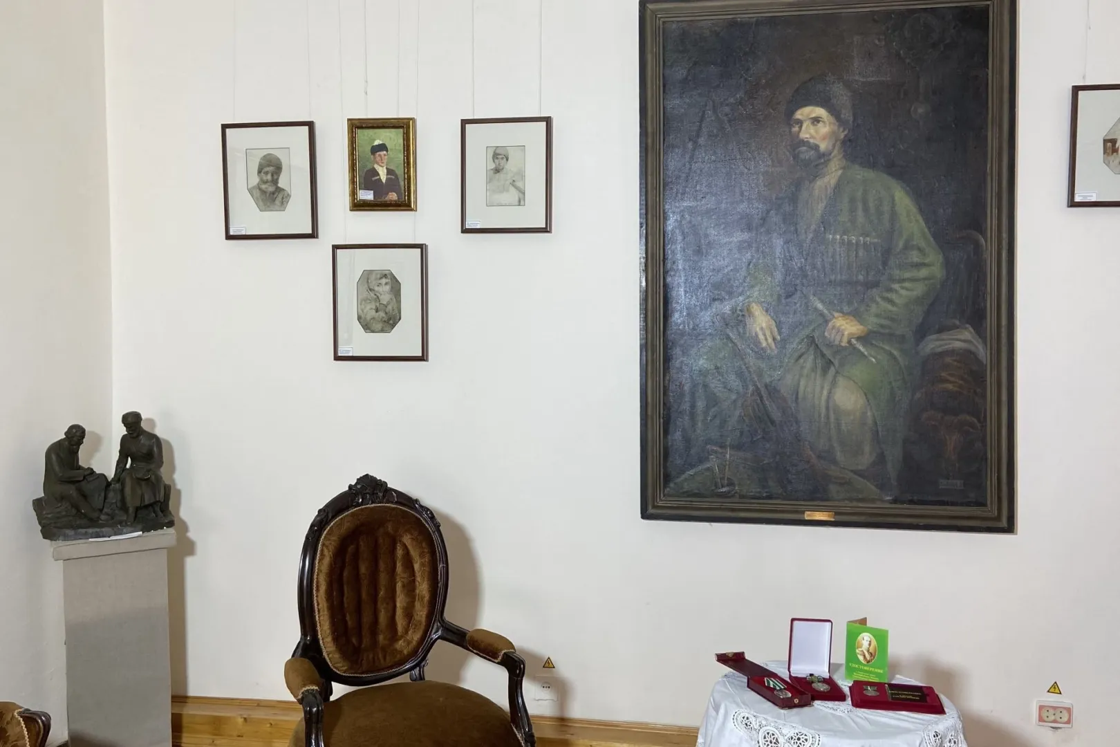 Прогуляемся по дому-музею имени Ислама Крымшамхалова в Теберде